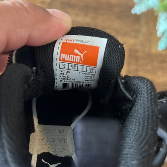 PUMA Sneakers - Picture 7 of 7